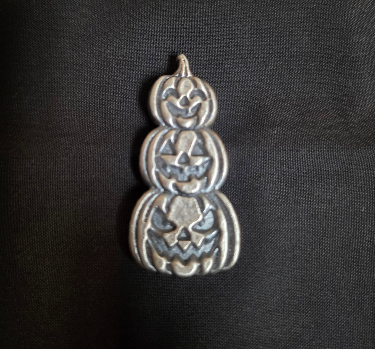 100g Pumpkin Stack 2026 Halloween Bar Patina Finish